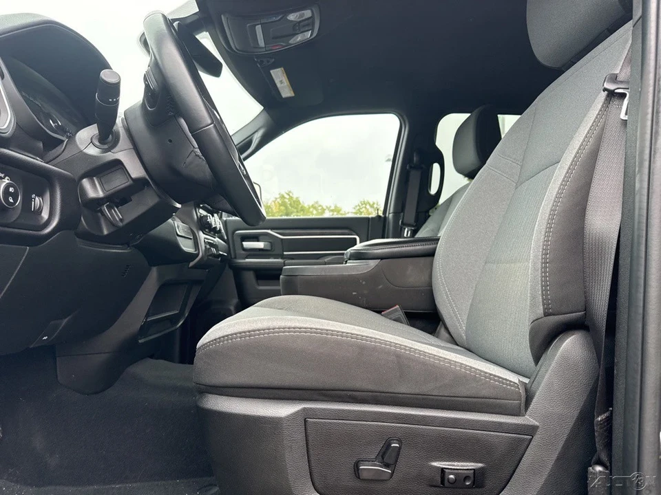 2024 Ram 2500 - Image 2 of 12