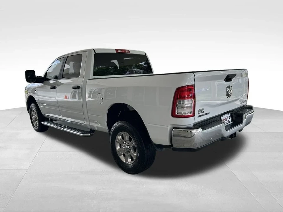 2024 Ram 2500 - Image 4 of 12