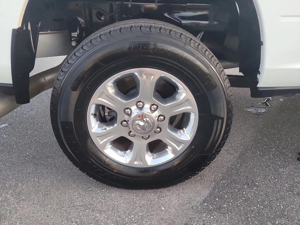 2024 Ram 2500 - Image 5 of 12