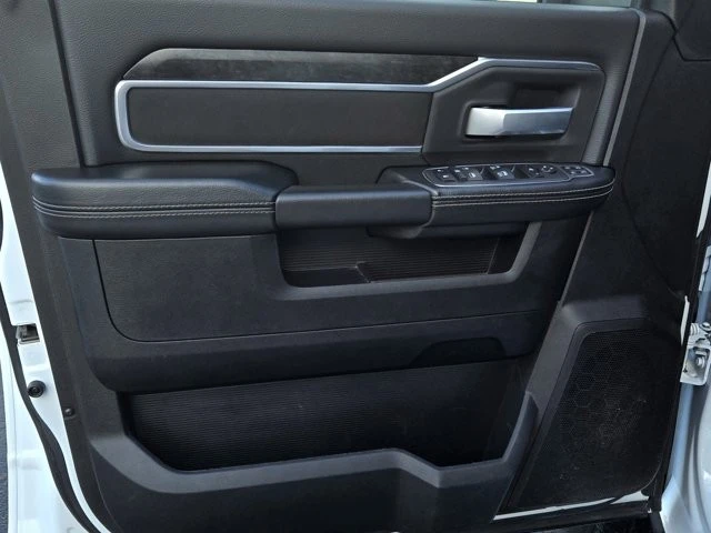 2024 Ram 2500 - Image 10 of 12