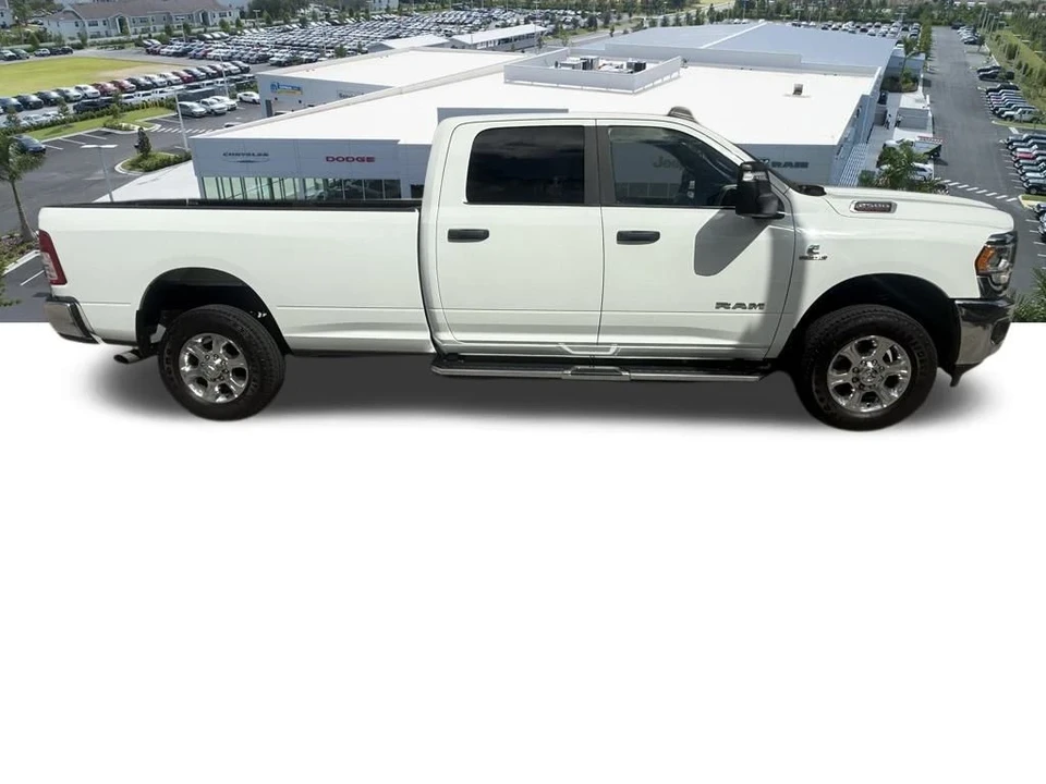 2024 Ram 2500 - Image 4 of 12
