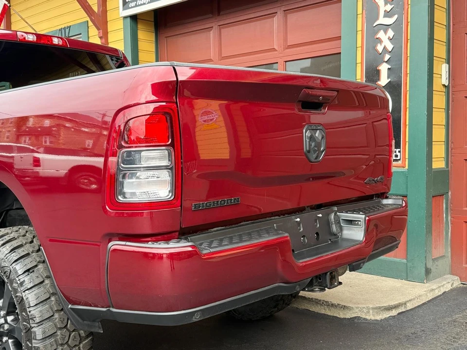 2024 Ram 2500 - Image 8 of 27