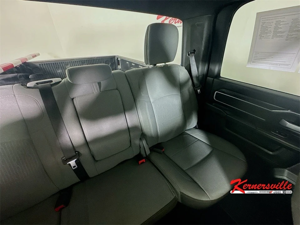 2024 Ram 2500 - Image 14 of 21