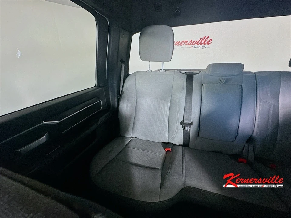 2024 Ram 2500 - Image 12 of 21