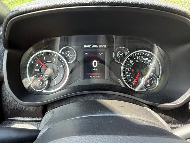 2024 Ram 2500 - Image 21 of 31