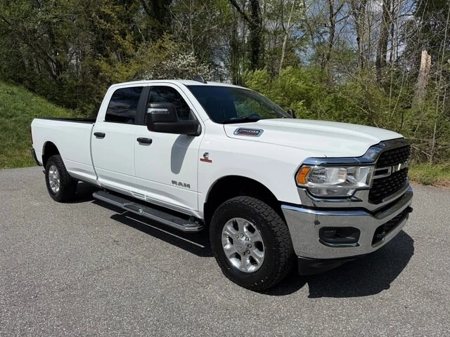 2024 Ram 2500 - Image 4 of 31