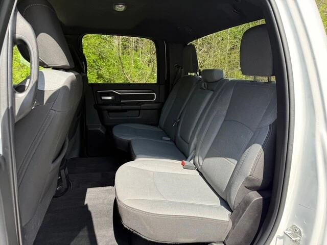 2024 Ram 2500 - Image 15 of 31