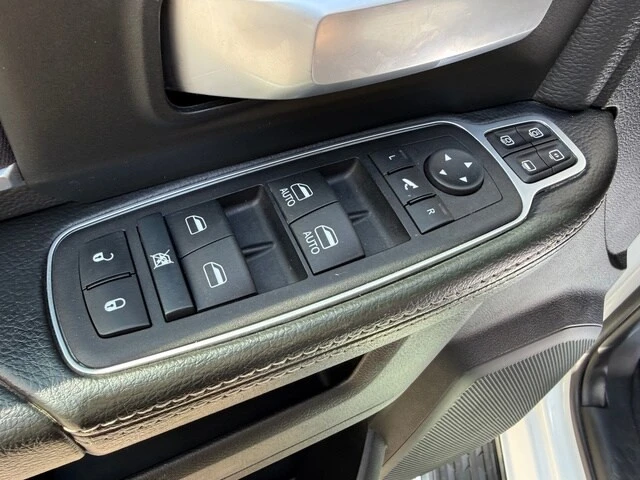 2024 Ram 2500 - Image 13 of 31