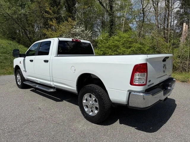 2024 Ram 2500 - Image 9 of 31