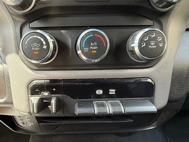 2024 Ram 2500 - Image 25 of 31