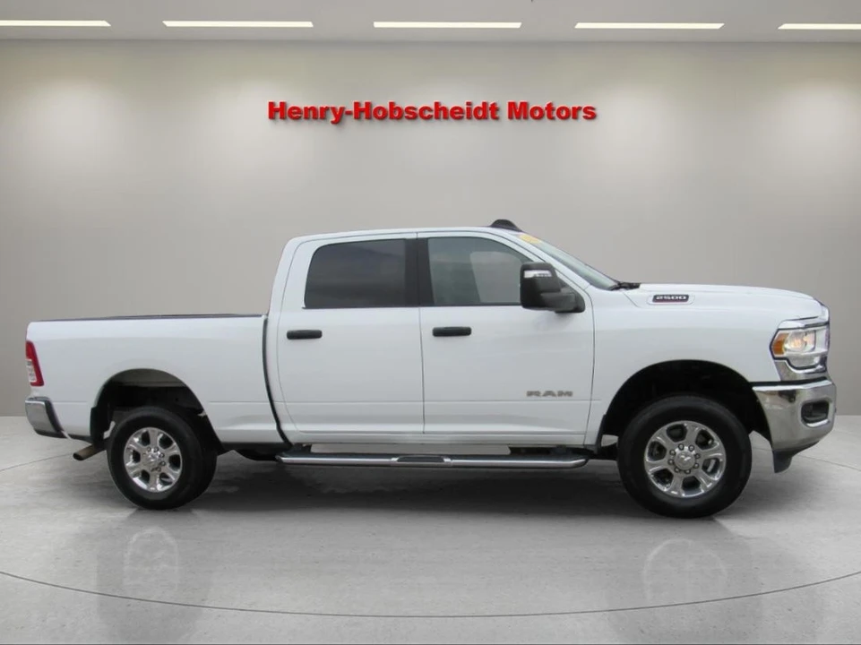 2024 Ram 2500 - Image 9 of 12