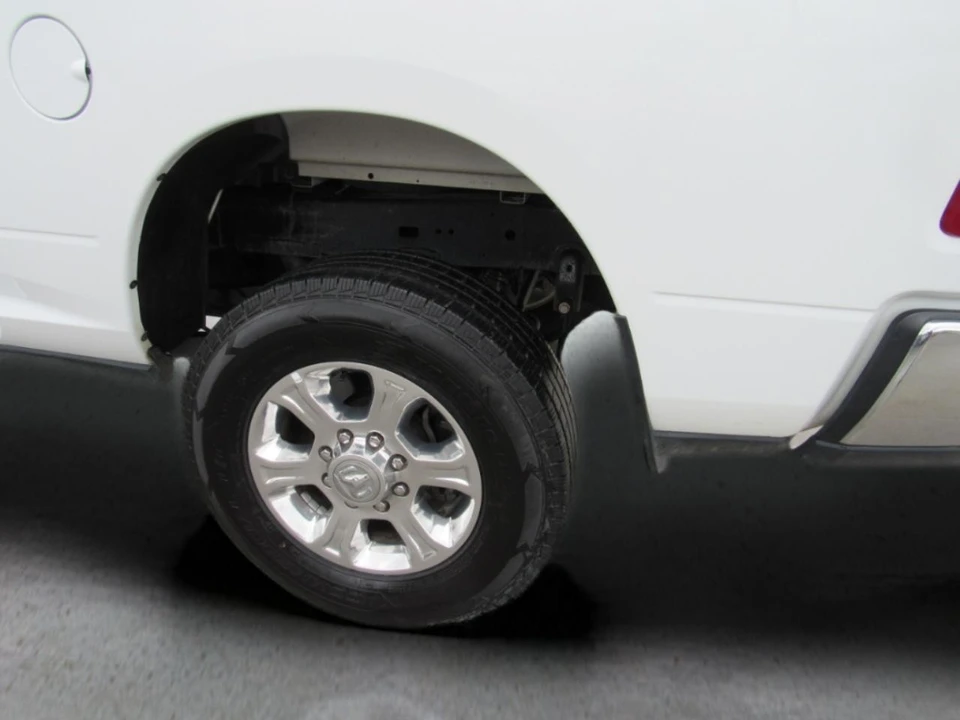 2024 Ram 2500 - Image 4 of 12