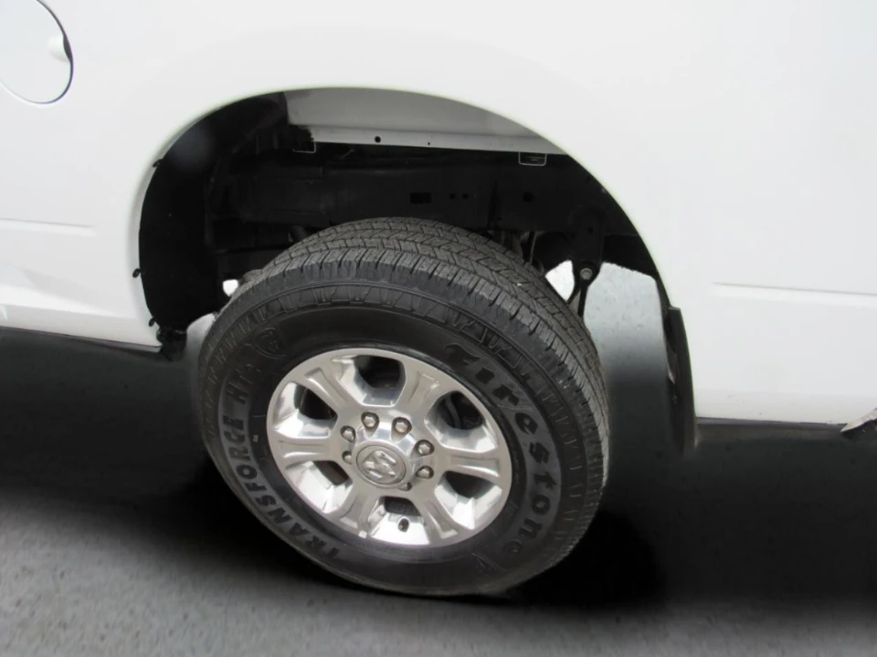 2024 Ram 2500 - Image 4 of 12
