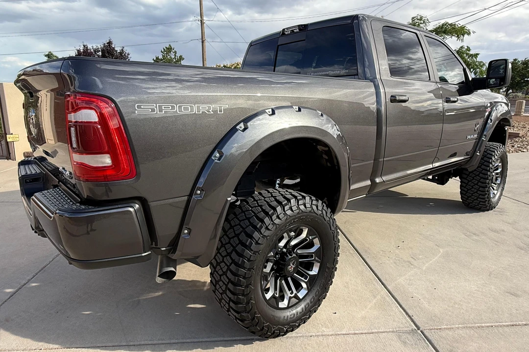 2024 Ram 2500 - Image 4 of 31