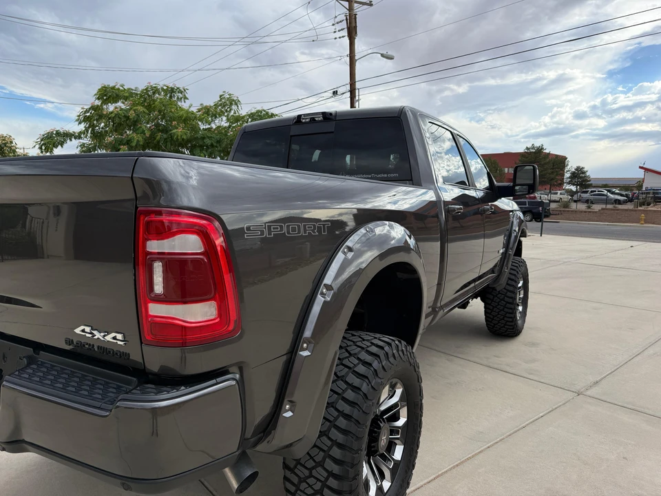 2024 Ram 2500 - Image 29 of 31