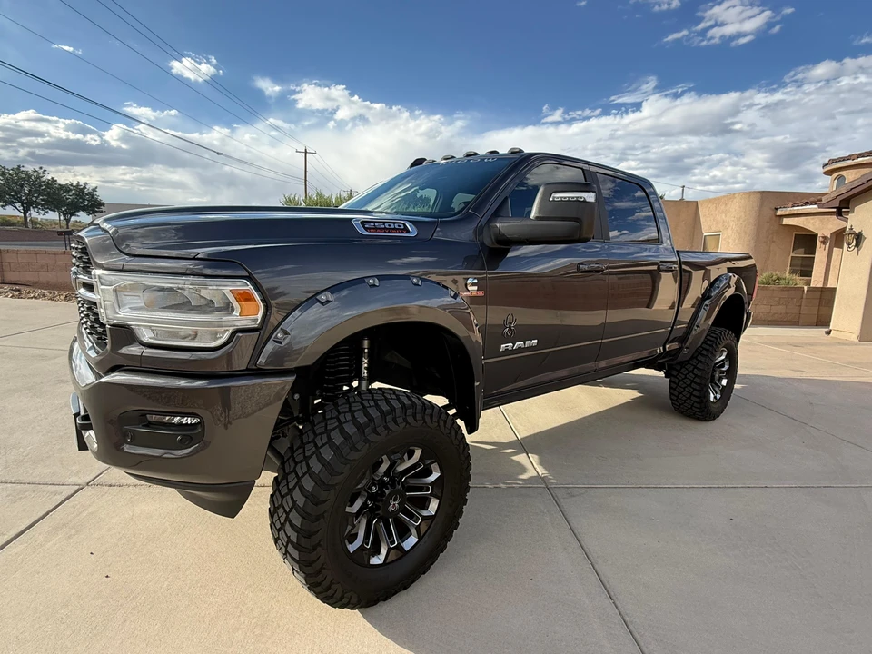 2024 Ram 2500 - Image 8 of 31