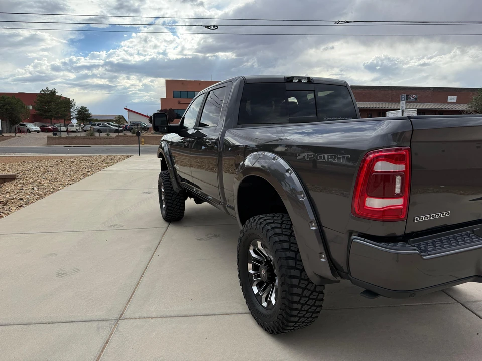 2024 Ram 2500 - Image 23 of 31