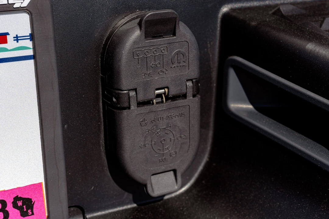 2024 Ram 2500 - Image 25 of 31