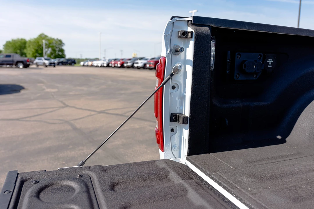 2024 Ram 2500 - Image 16 of 31