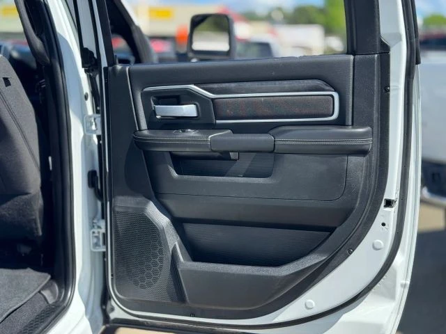 2024 Ram 2500 - Image 24 of 31