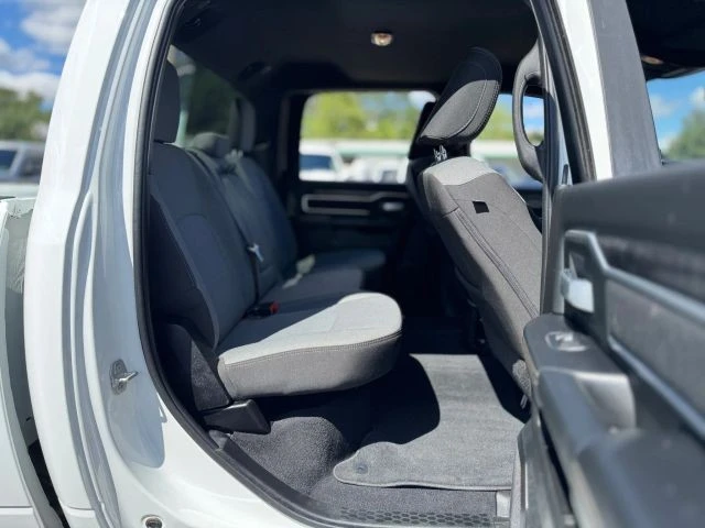 2024 Ram 2500 - Image 25 of 31