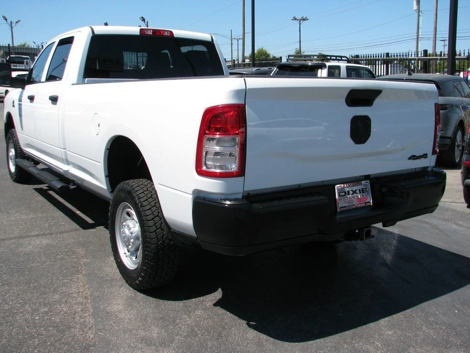 2024 Ram 2500 - Image 4 of 12