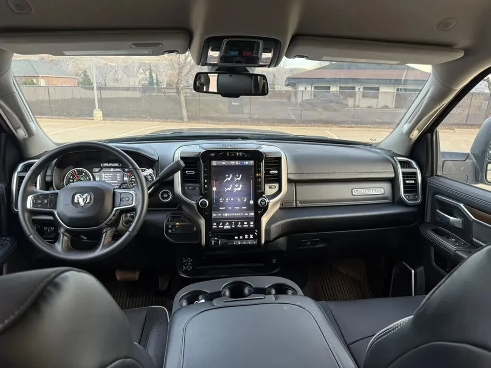 2024 Ram 2500 - Image 9 of 11