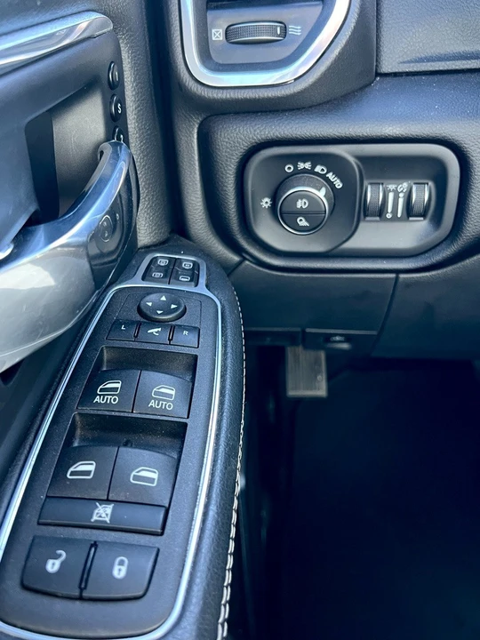 2024 Ram 2500 - Image 22 of 28