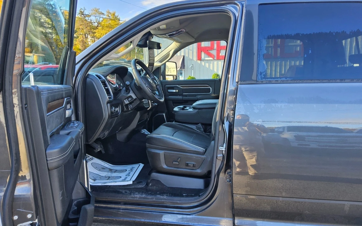 2024 Ram 2500 - Image 10 of 16