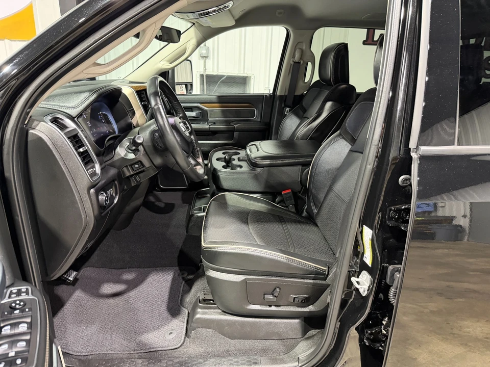 2024 Ram 2500 - Image 13 of 22