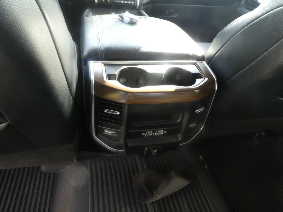2024 Ram 2500 - Image 13 of 20