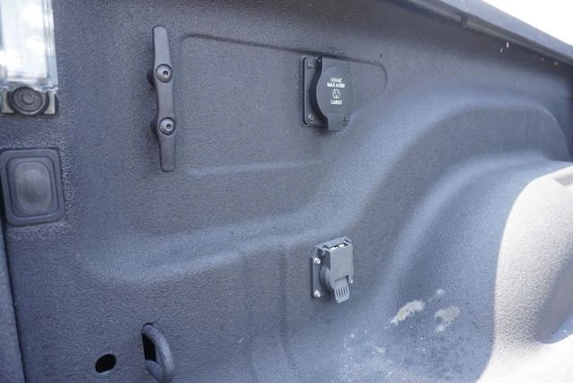 2024 Ram 2500 - Image 12 of 31