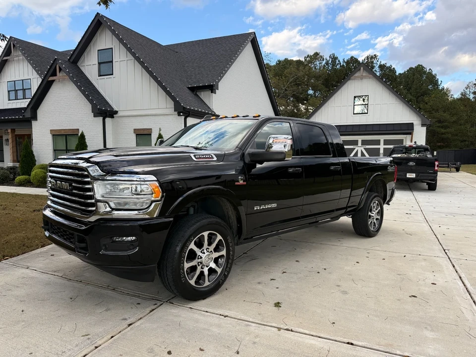 2024 Ram 2500 - Image 9 of 21