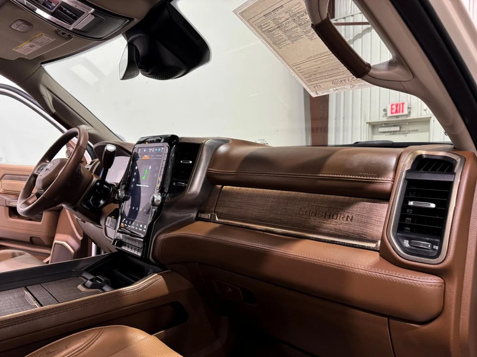 2024 Ram 2500 - Image 12 of 31