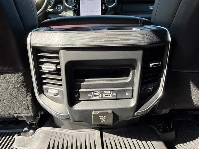 2024 Ram 2500 - Image 16 of 31