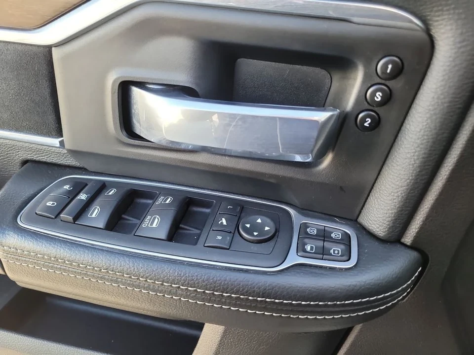 2024 Ram 2500 - Image 16 of 21