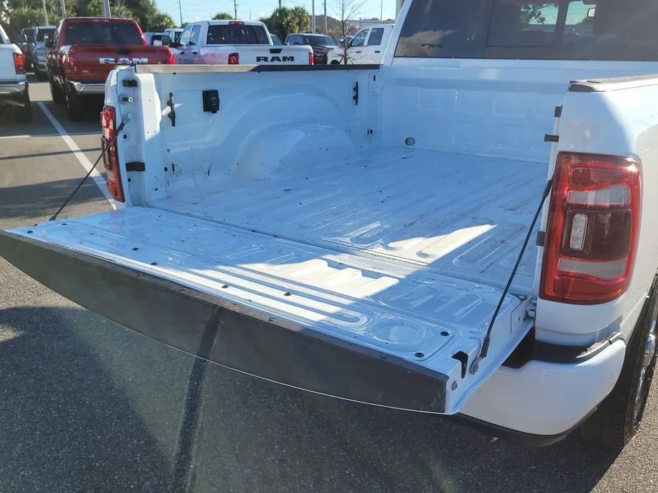 2024 Ram 2500 - Image 9 of 21