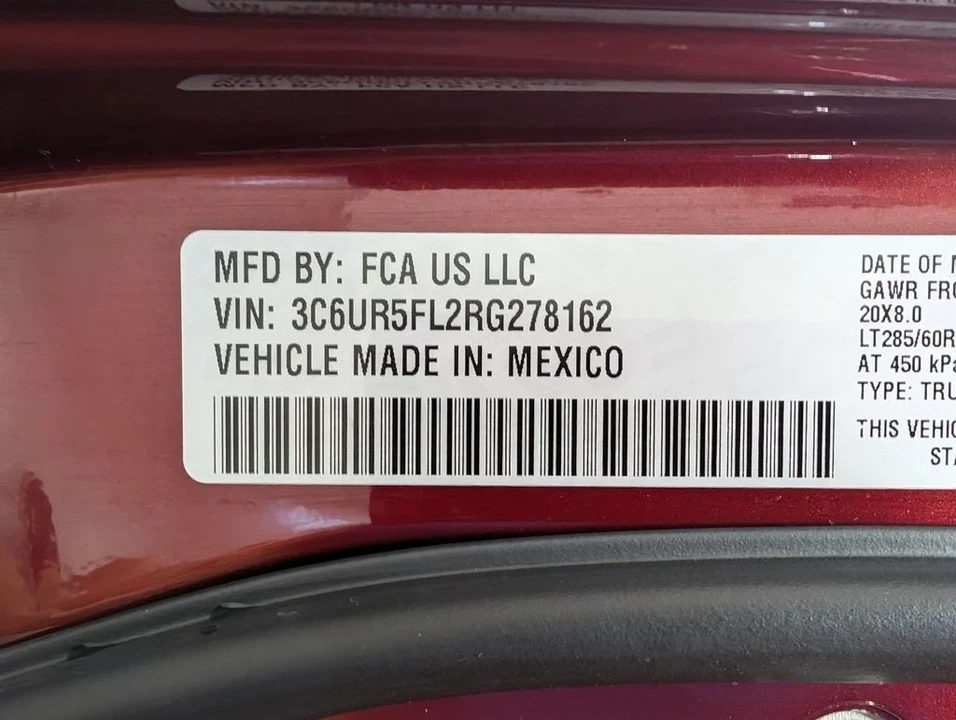 2024 Ram 2500 - Image 9 of 10