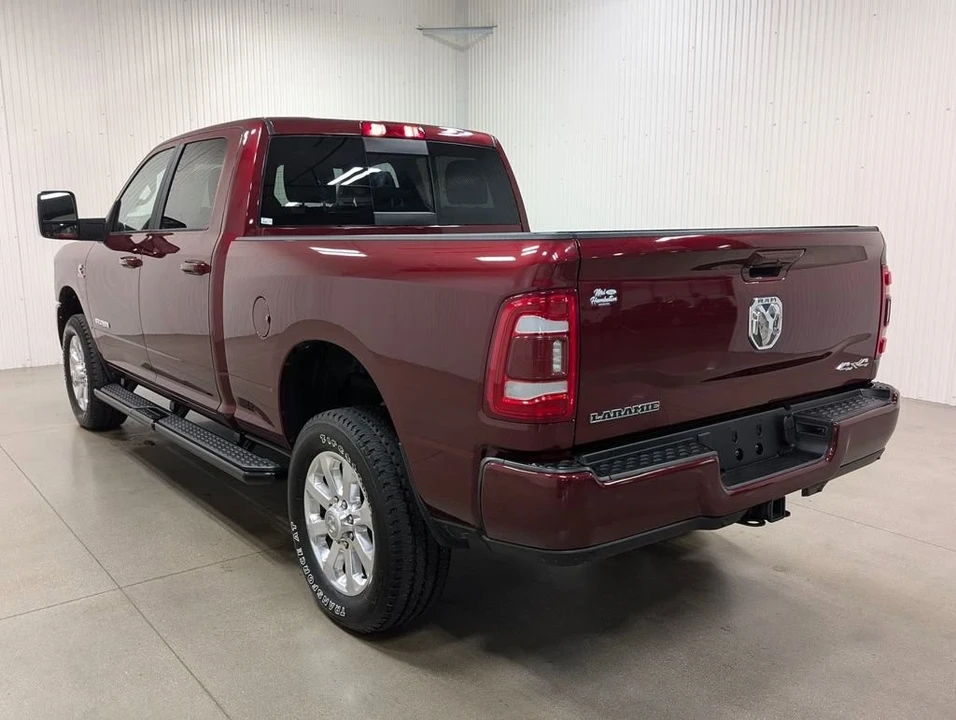 2024 Ram 2500 - Image 8 of 10