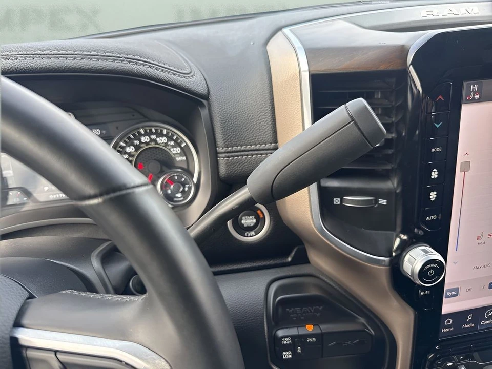 2024 Ram 2500 - Image 17 of 31