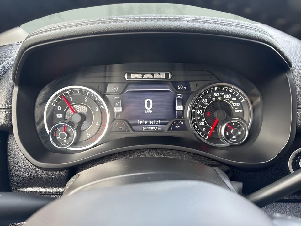 2024 Ram 2500 - Image 25 of 31