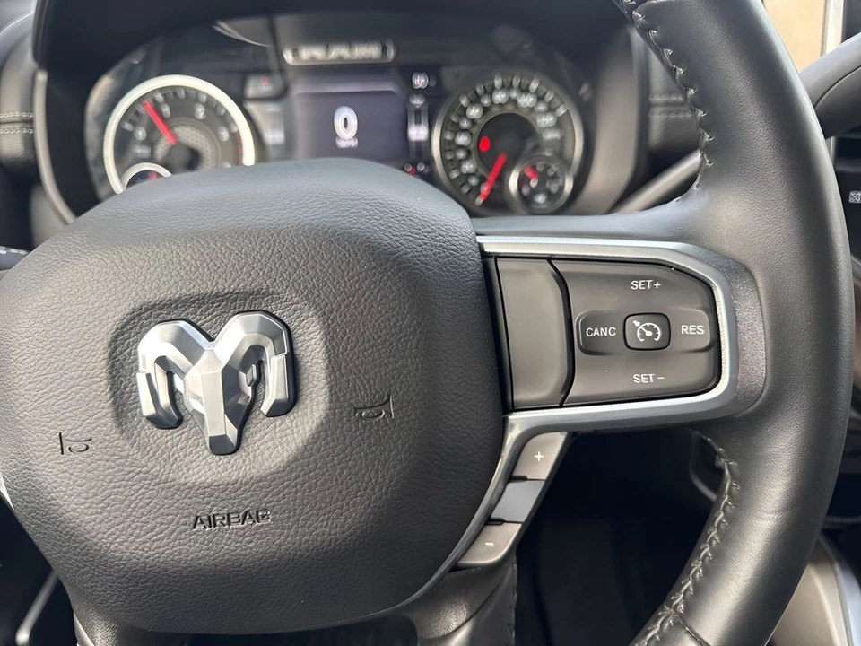2024 Ram 2500 - Image 16 of 31
