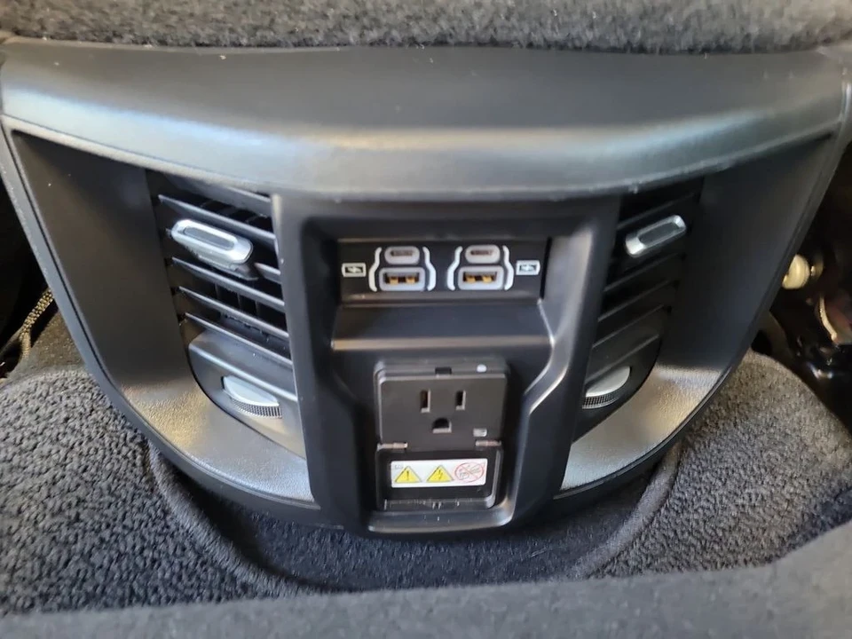 2024 Ram 2500 - Image 14 of 21