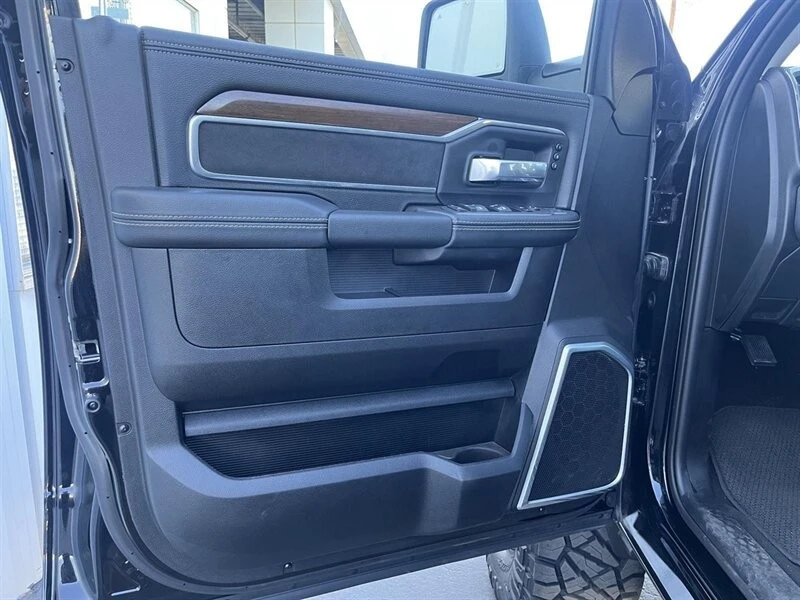 2024 Ram 2500 - Image 13 of 21