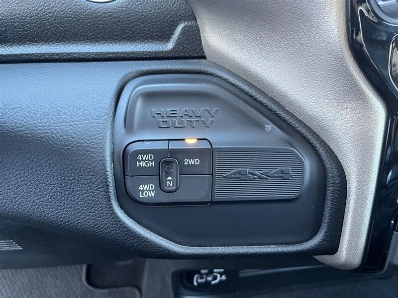 2024 Ram 2500 - Image 18 of 21