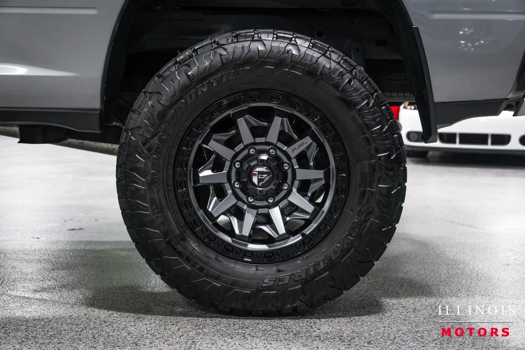 2024 Ram 2500 - Image 10 of 31