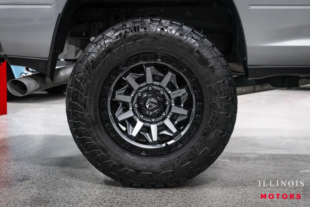 2024 Ram 2500 - Image 11 of 31