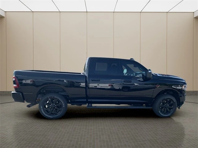 2024 Ram 2500 - Image 8 of 12