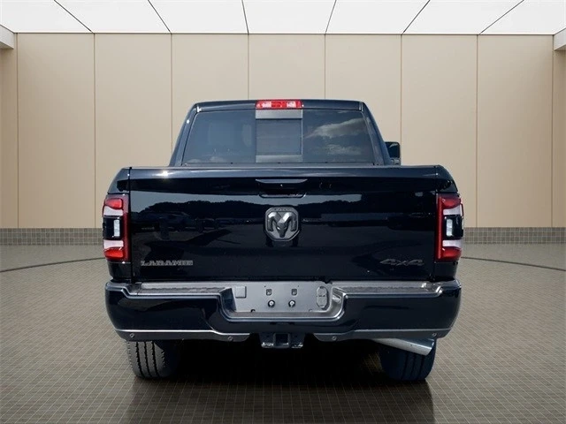 2024 Ram 2500 - Image 4 of 11
