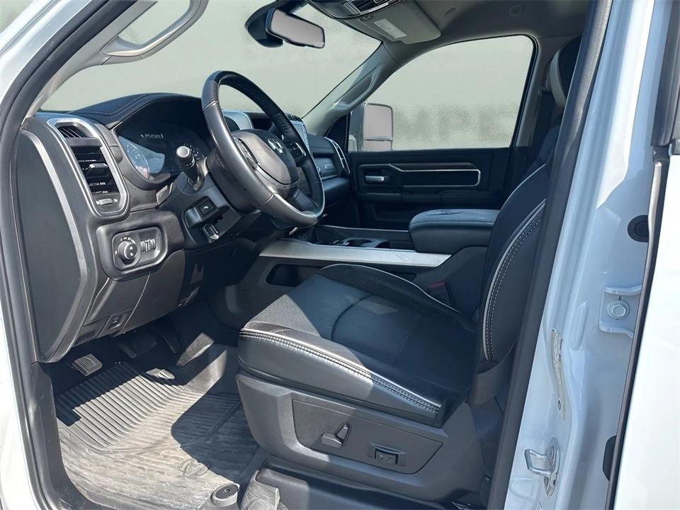 2024 Ram 2500 - Image 9 of 12